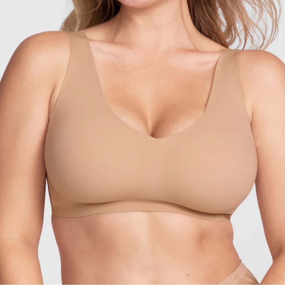 Honeylove Seamless Tan Wireless Bra size 2X style LWBR0101